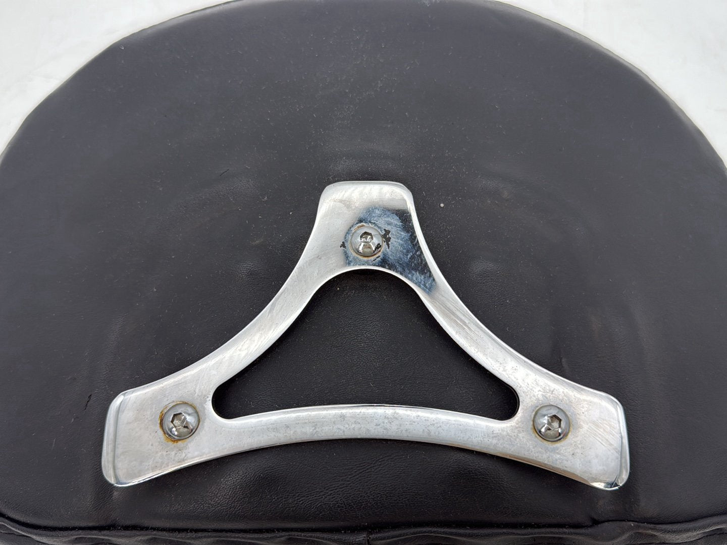 2007 - 2012 Harley-Davidson Touring Electra Glide Ultra Rear Passenger Backrest Cushion Pad 52924-98B