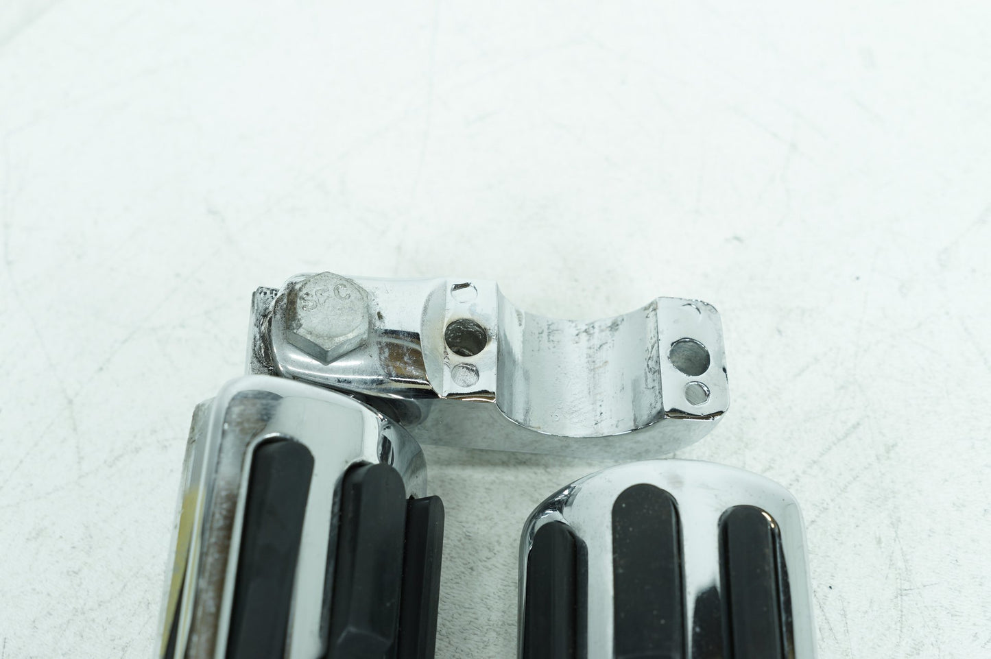 2007 - 2011 Harley-Davidson Touring Street Glide Front Right Left Highway Foot Pegs KK210308-E-DE