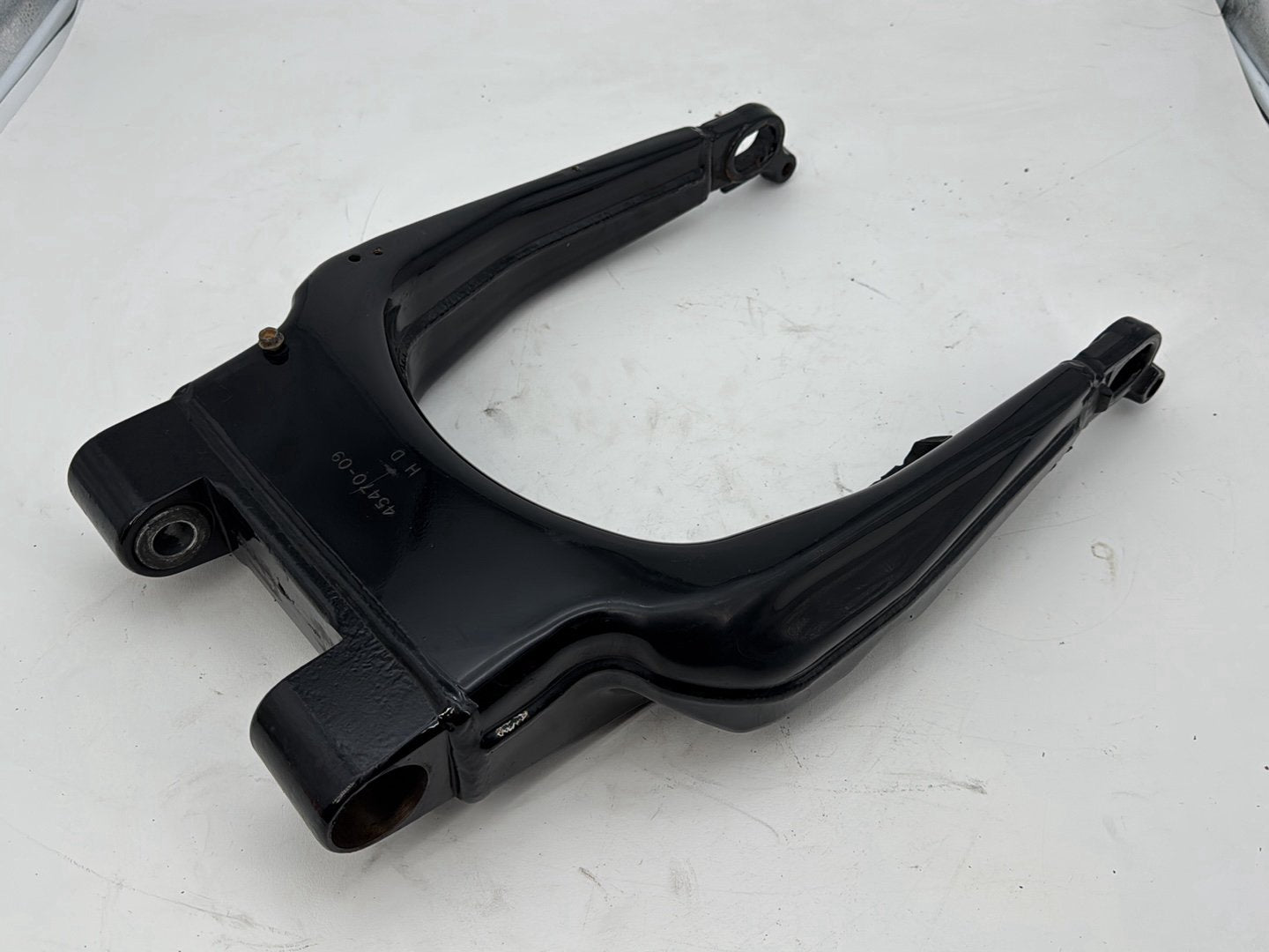 2007 - 2012 Harley-Davidson Touring Road Glide Rear Fork Swingarm Swing Arm 45470-09