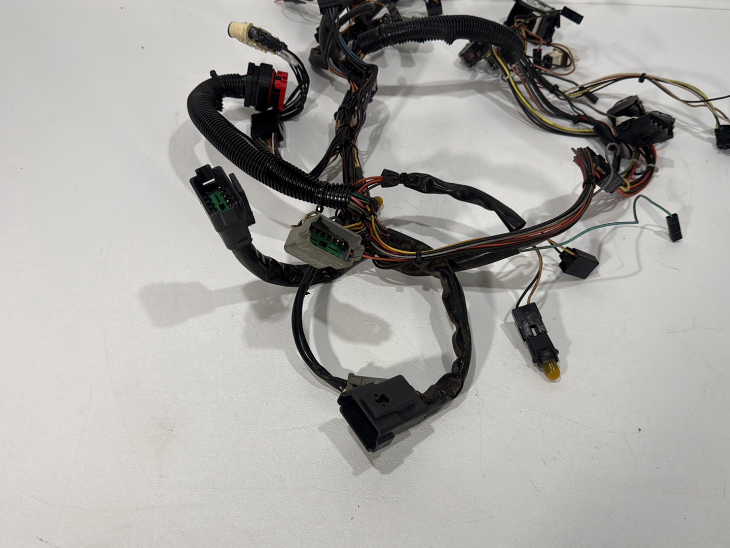 2003 Harley Electra Glide Touring Ultra FLHTCUI OEM Front Sub Wiring Harness Loom Interconnect