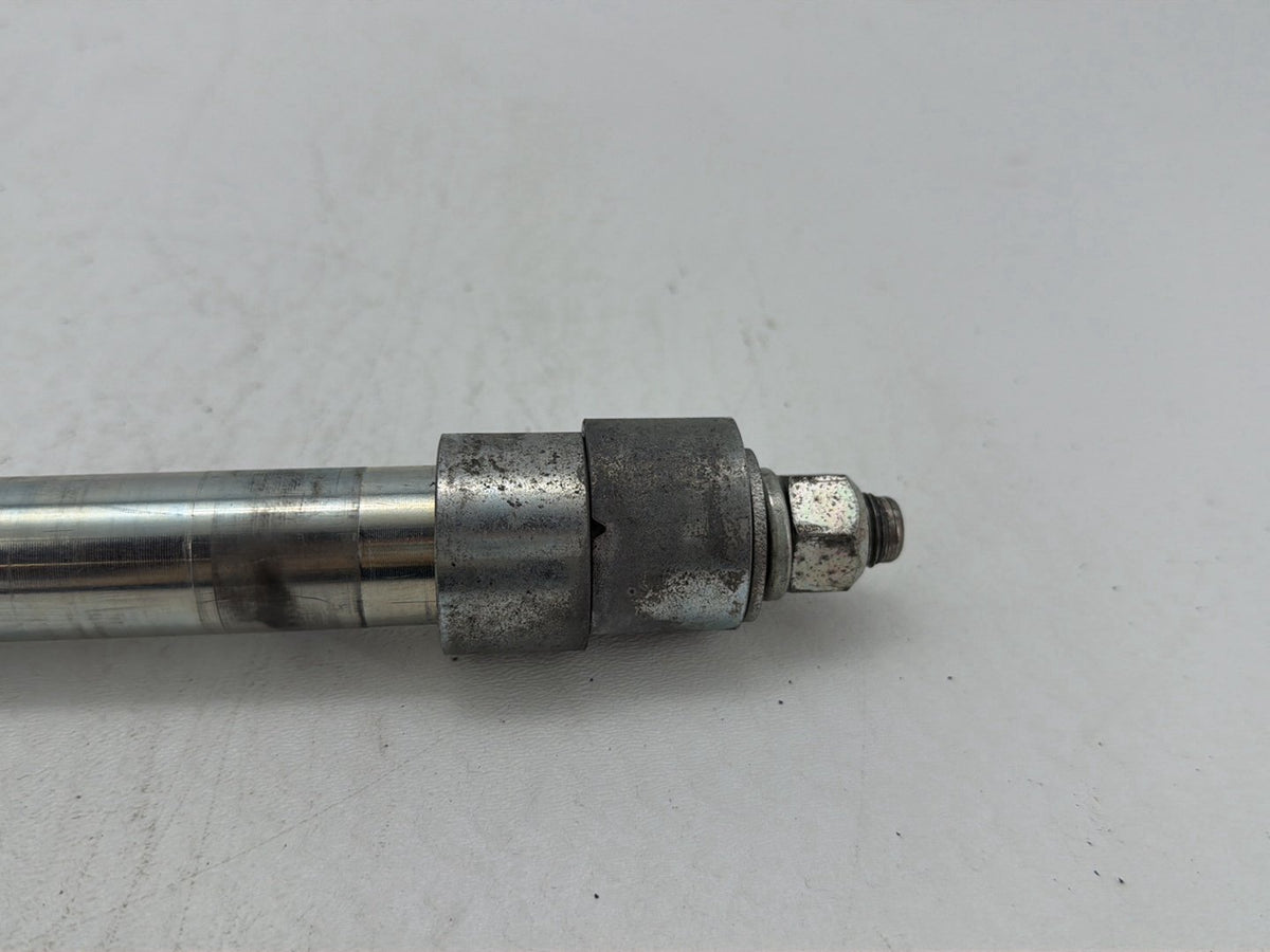 2005 Harley Electra Glide Touring Ultra OEM Front Wheel Axle Bolt Shaft