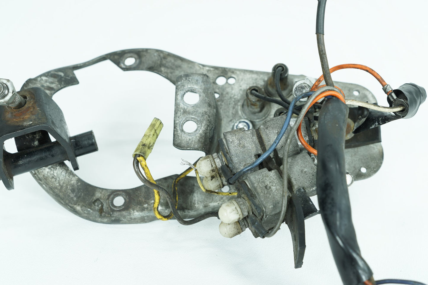 1984 Harley-Davidson Softail Heritage Fuel Gas Tank Dash Console NOKey 70935-73