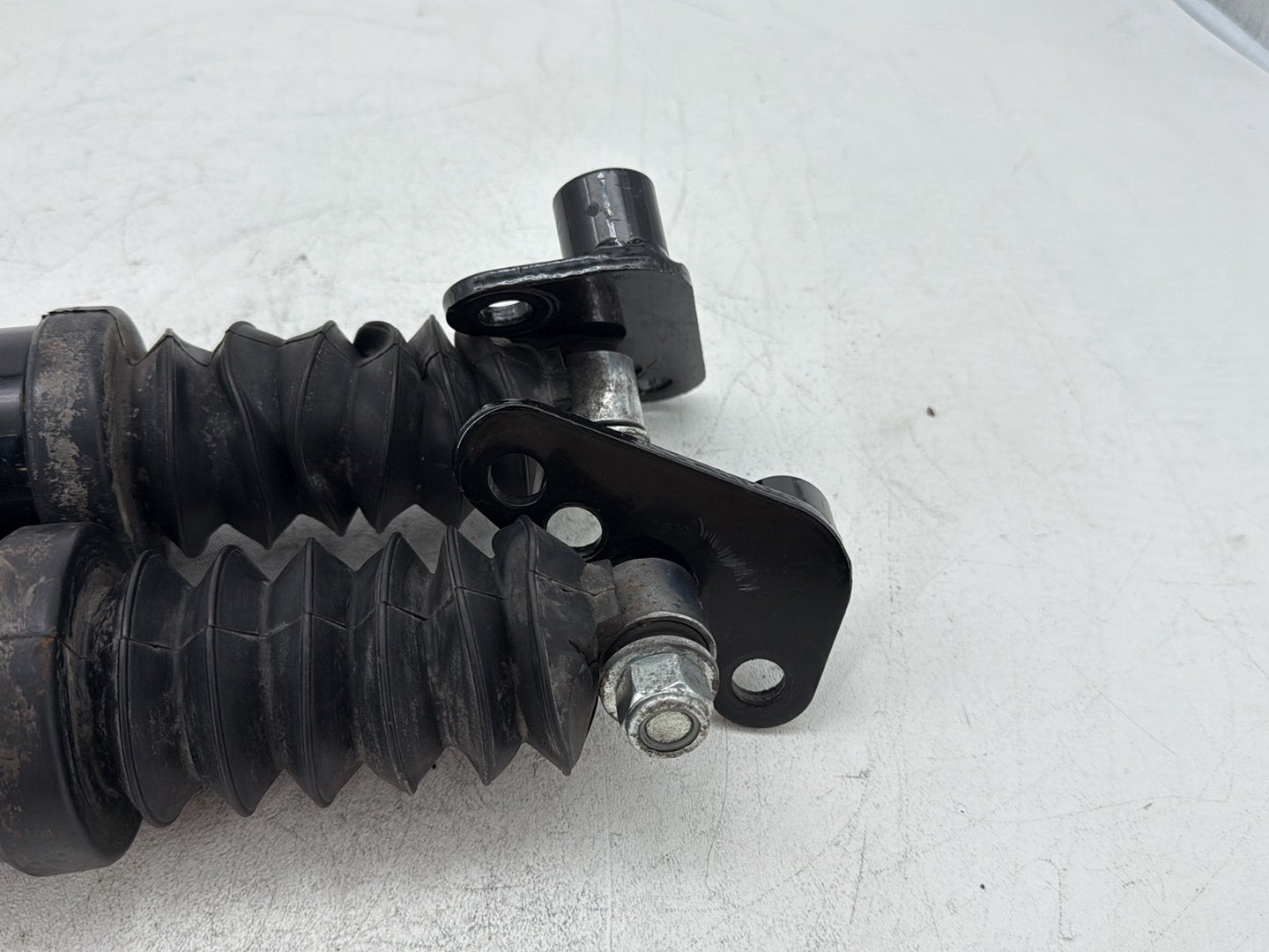 2007 Harley Road King Touring FLHR OEM Rear Left Right Shock Absorbers 13"