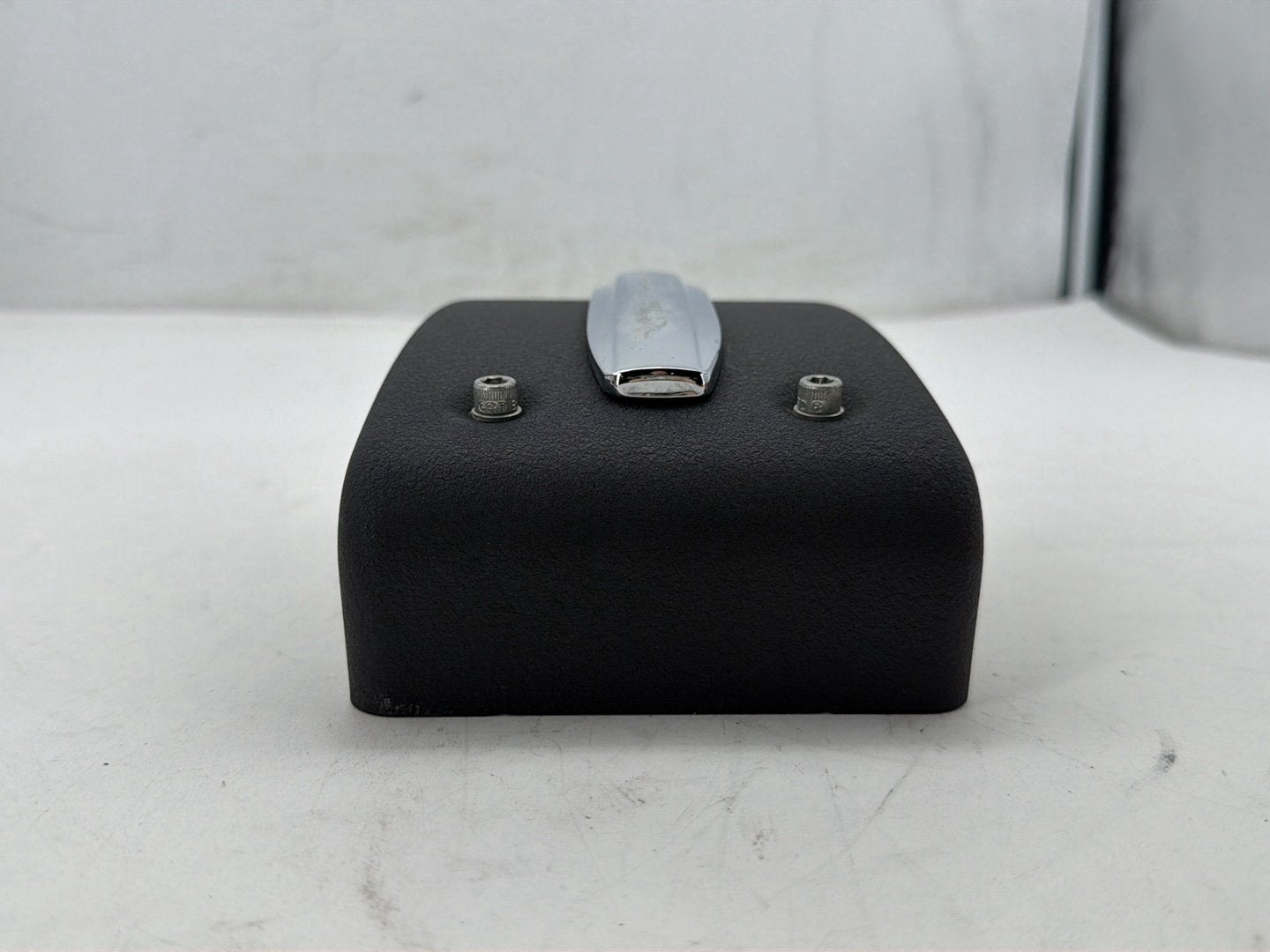 2008 Harley Dyna Fat Bob FXDF OEM Electrical Panel Holder Bracket Carrier Caddy