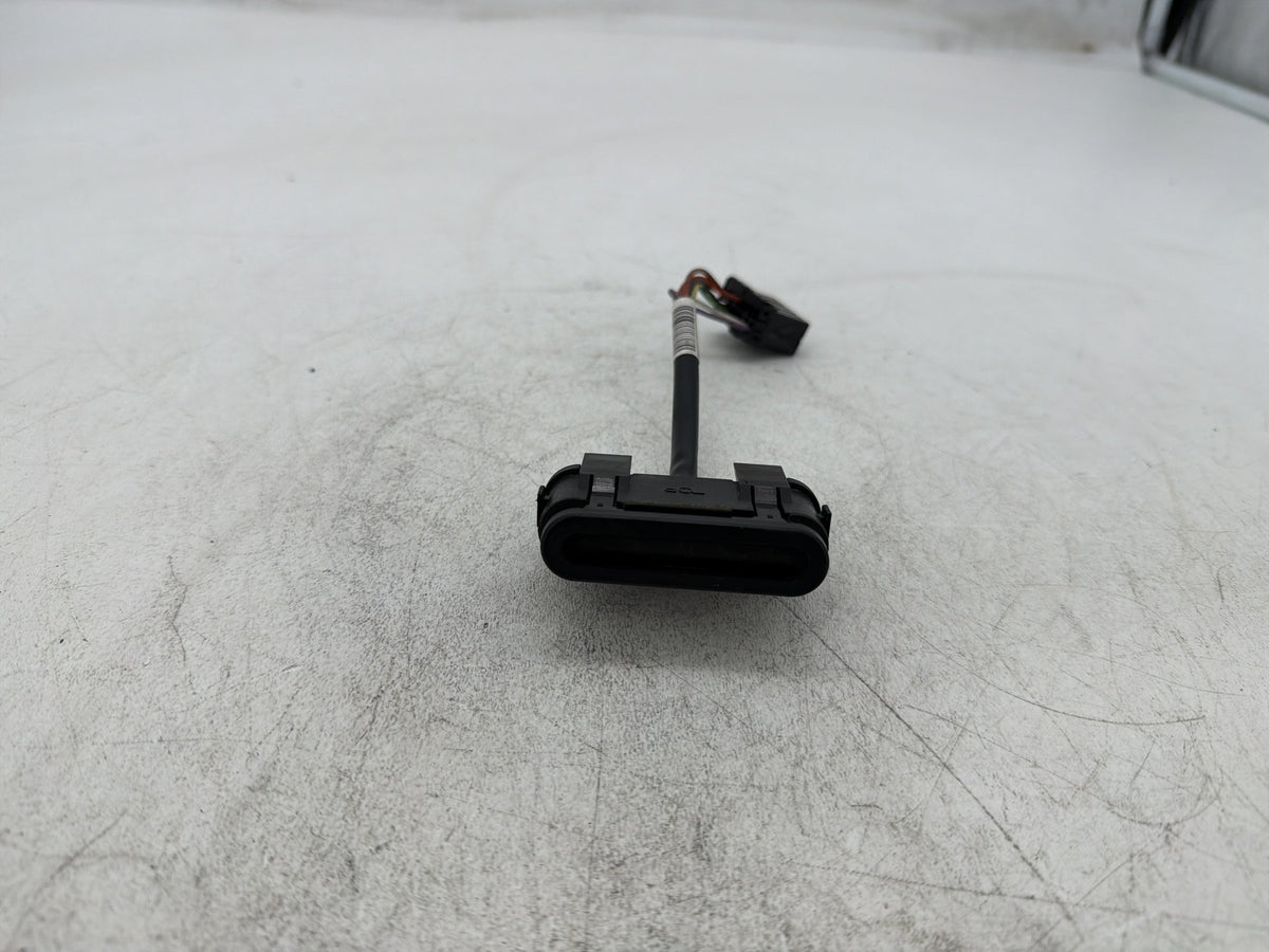 2011 Harley Electra Glide Touring Police OEM Dash Indicator Lamp Wire Plug In