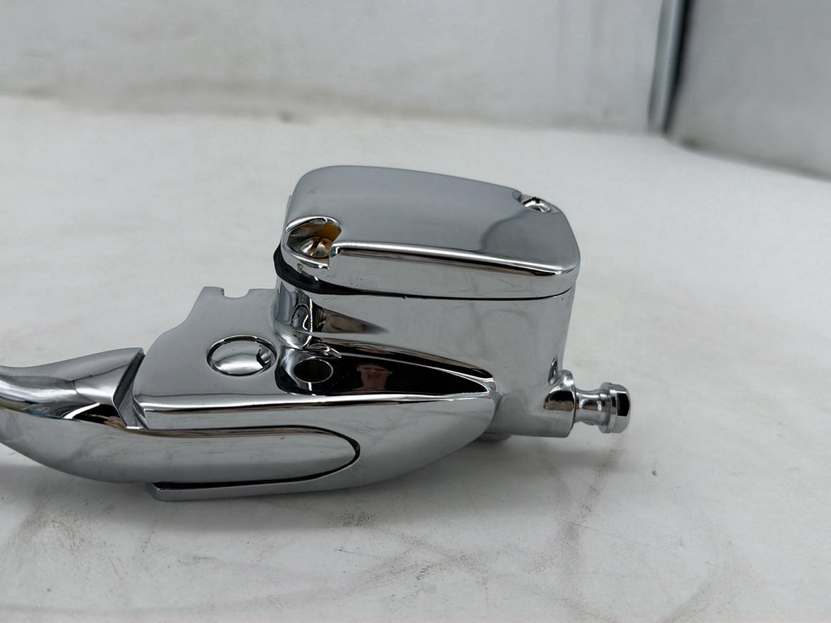 07 Harley Street Glide Touring FLHX OEM Front Right Brake Lever Master Cylinder