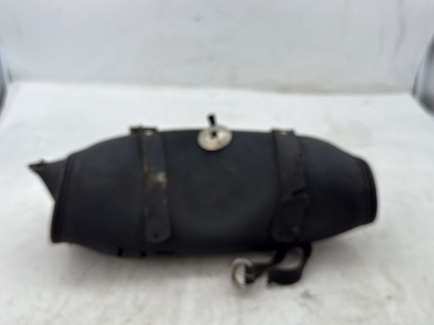 2012 Harley Dyna FXDF Fat Bob OEM Front Onboard Tool Bag Leather Storage