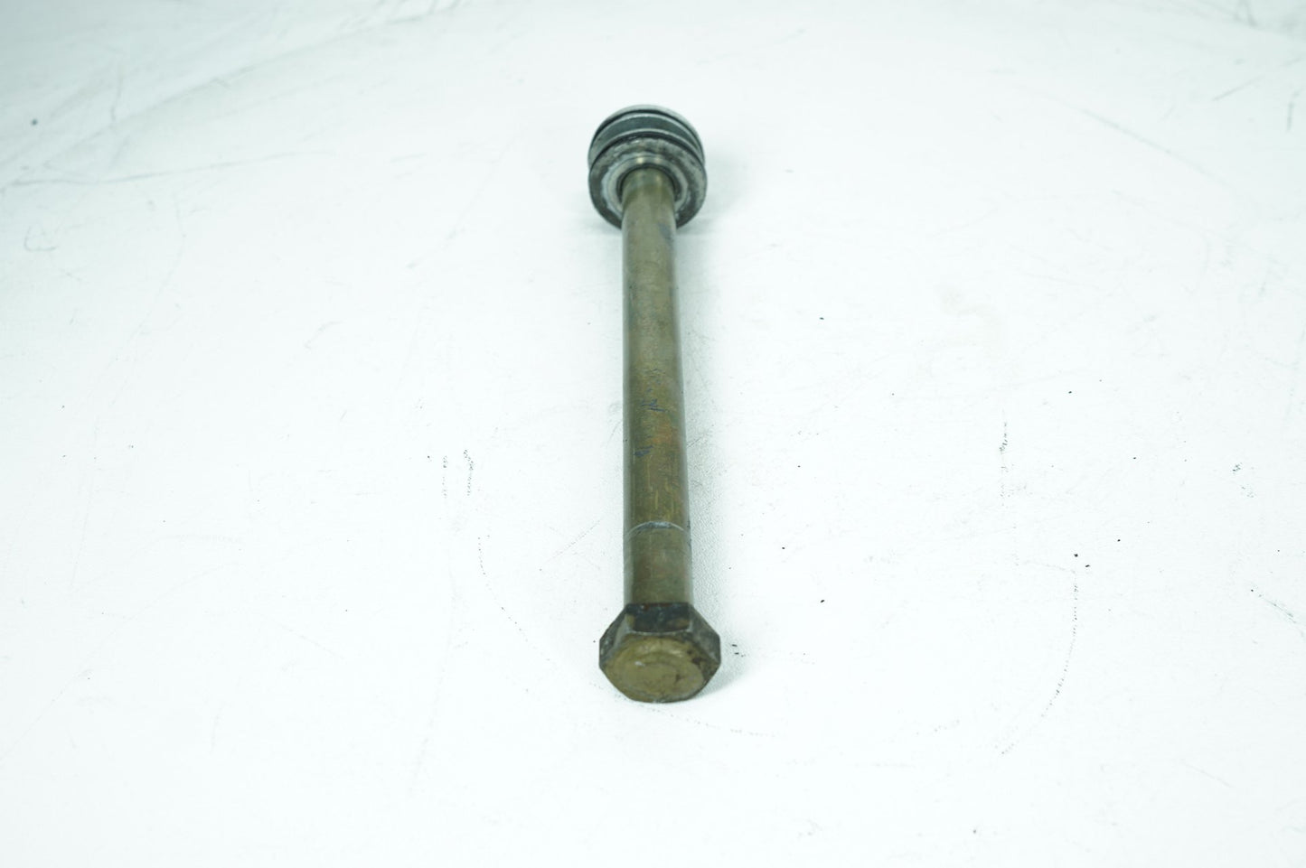 1999 - 2006 Harley-Davidson Dyna Wide Glide Rear Fork Swingarm Pivot Bolt Shaft 47817-00
