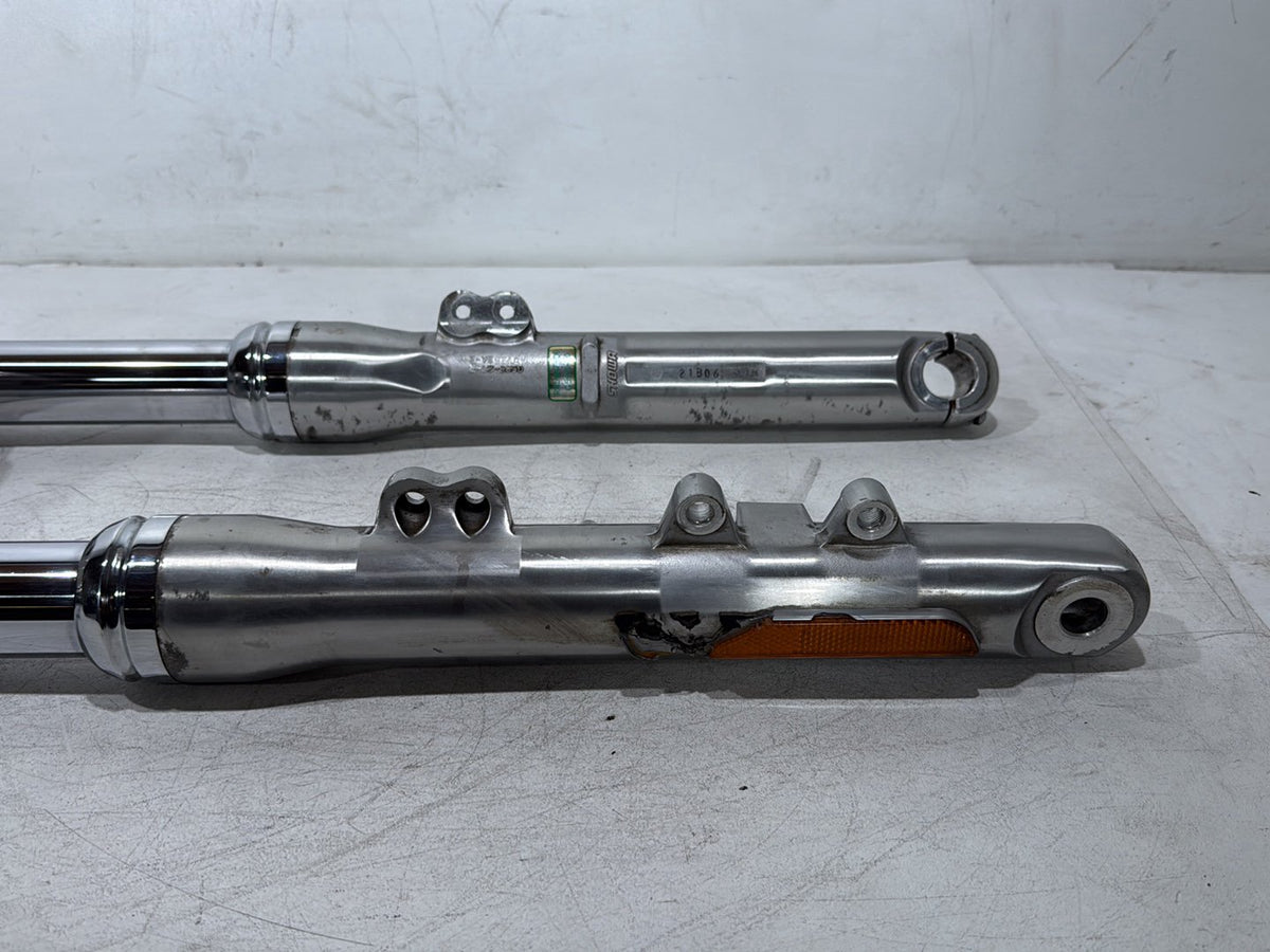 2006 Harley Dyna Super Glide FXDI OEM Front Triple Tree Set & LH RH Fork Legs Sliders