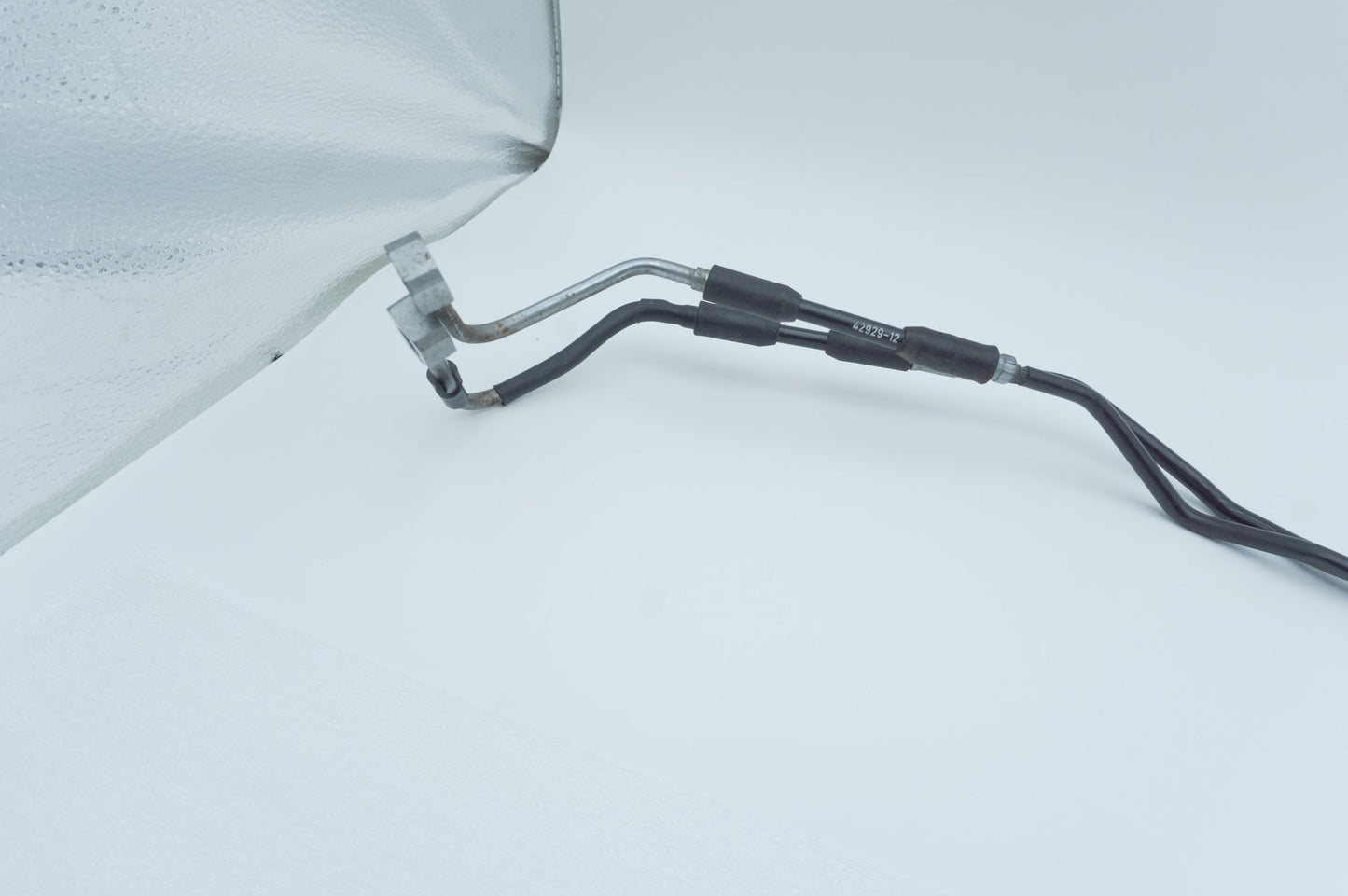 2008 - 2016 Harley-Davidson Dyna Wide Glide Front Brake Hose Line Pipe ABS 44233-12