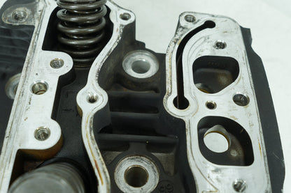 1999 - 2006 Harley-Davidson Touring Road King Rear Twin Cam Engine Cylinder Head 16725-99