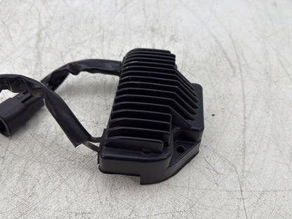 2007 Harley Dyna Street Bob FXDBI OEM Voltage Regulator Rectifier