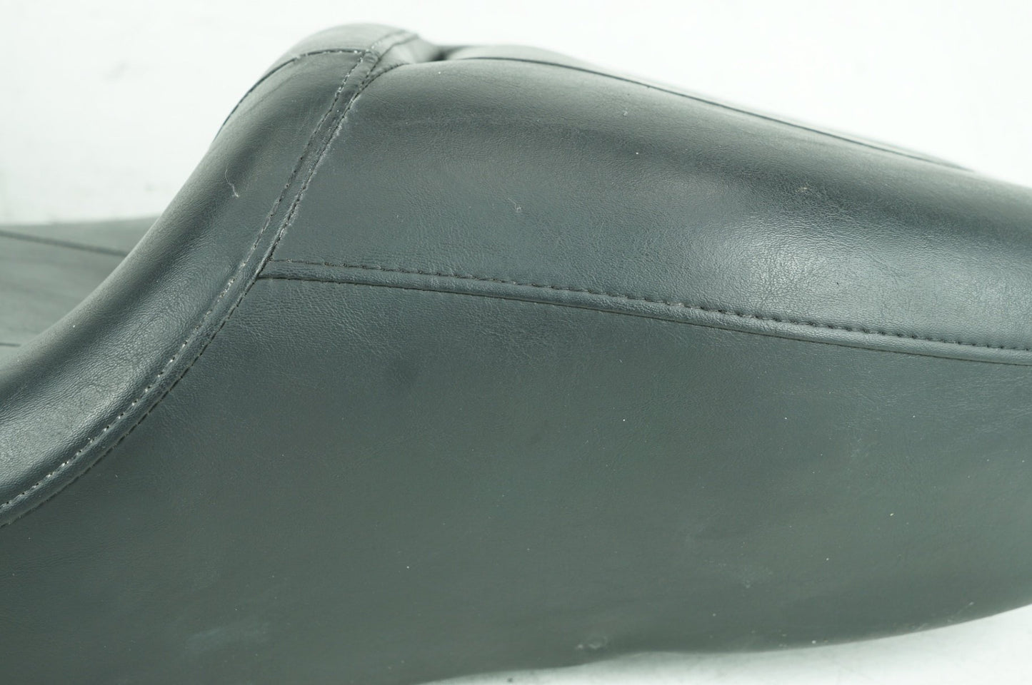 2008 - 2016 Harley-Davidson Touring Electra Glide Ultra Passenger Rider Driver Seat Saddle 52164-10