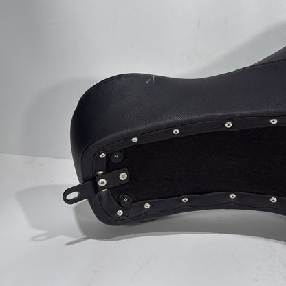 2017 - 2026 Harley-Davidson Softail Heritage Classic 114 Passenger Rider Driver Seat Saddle SADDLEMEN