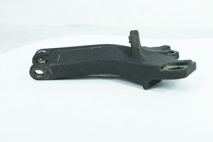 2007 - 2017 Harley-Davidson Dyna Switchback Left Right Foot Rest Peg Support Bracket 49224-06A