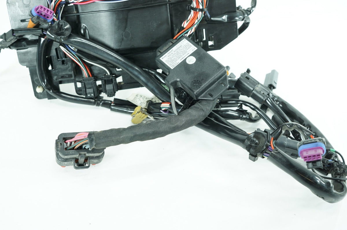 2007 - 2016 Harley-Davidson Touring CVO Electra Screamin Eagle Front Sub Wiring Harness Loom Interconnect 69200433