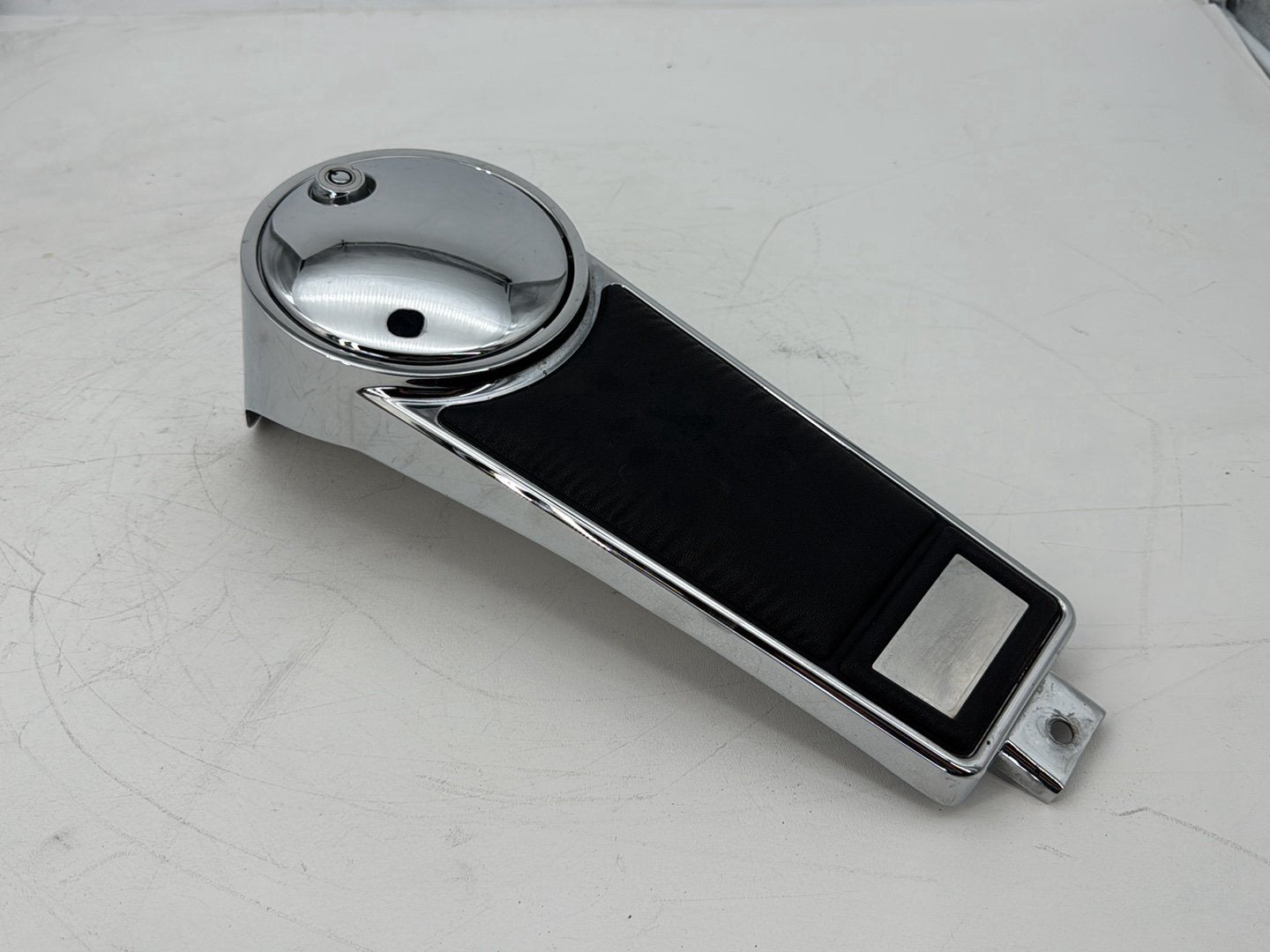 1999 - 2006 Harley-Davidson Touring Electra Glide Classic Fuel Gas Tank Dash Console NOKey