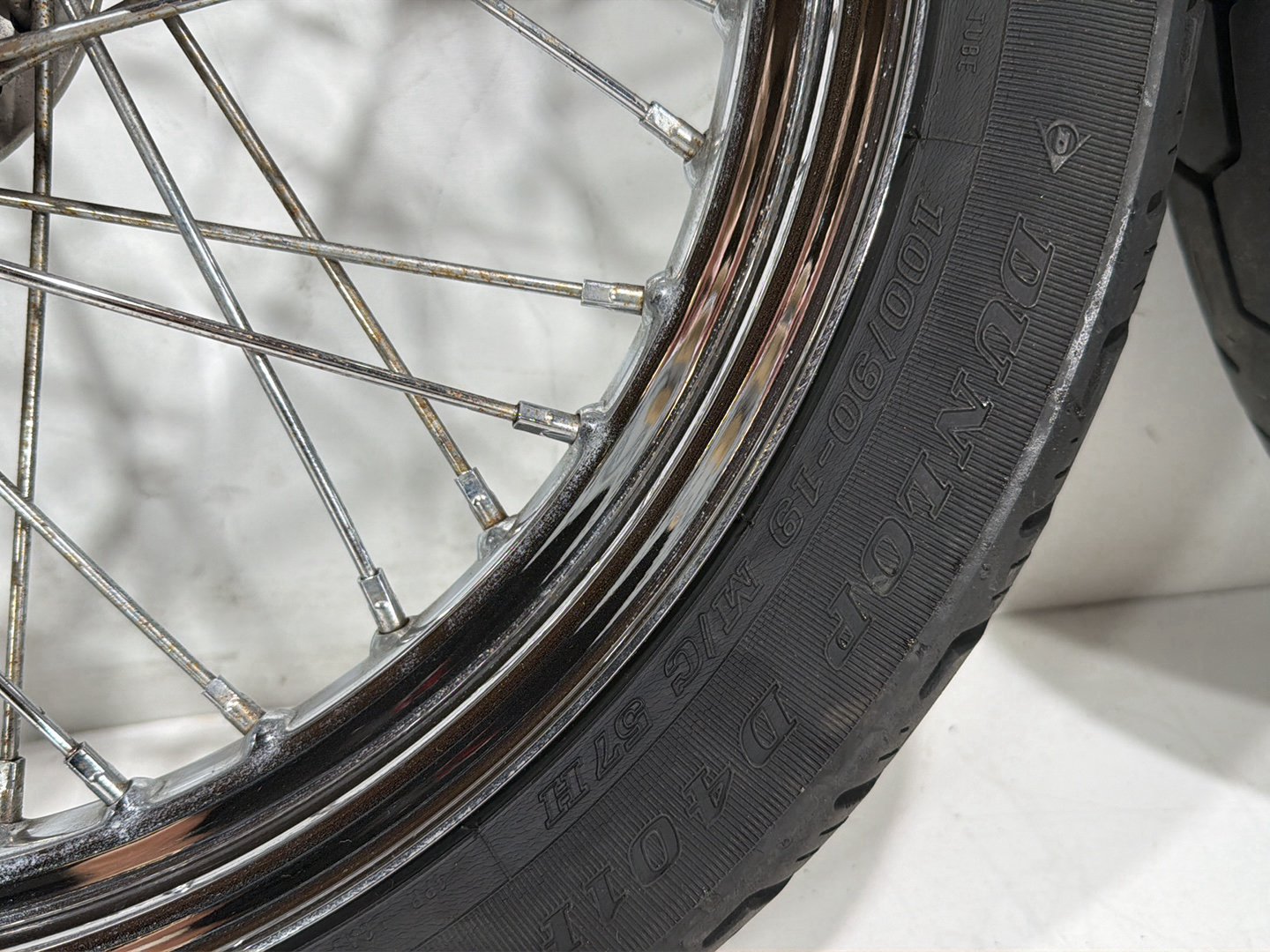 2005 Harley Sportster 1200 Roadster XL1200R OEM Front Rear Wheel Rim Tire Spoked