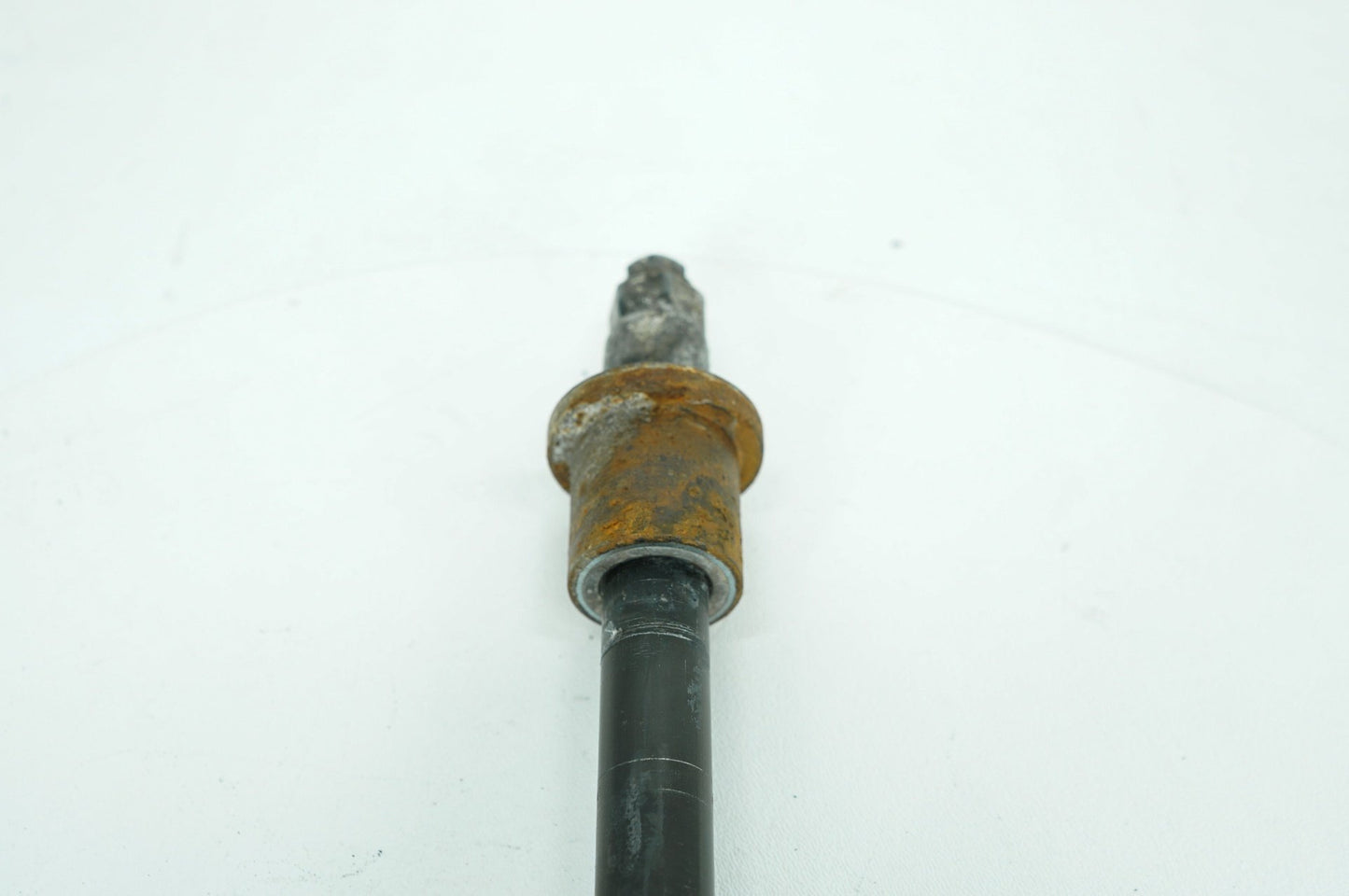 2008 - 2016 Harley-Davidson Touring Electra Glide Ultra Rear Fork Swingarm Pivot Bolt Shaft 47540-11