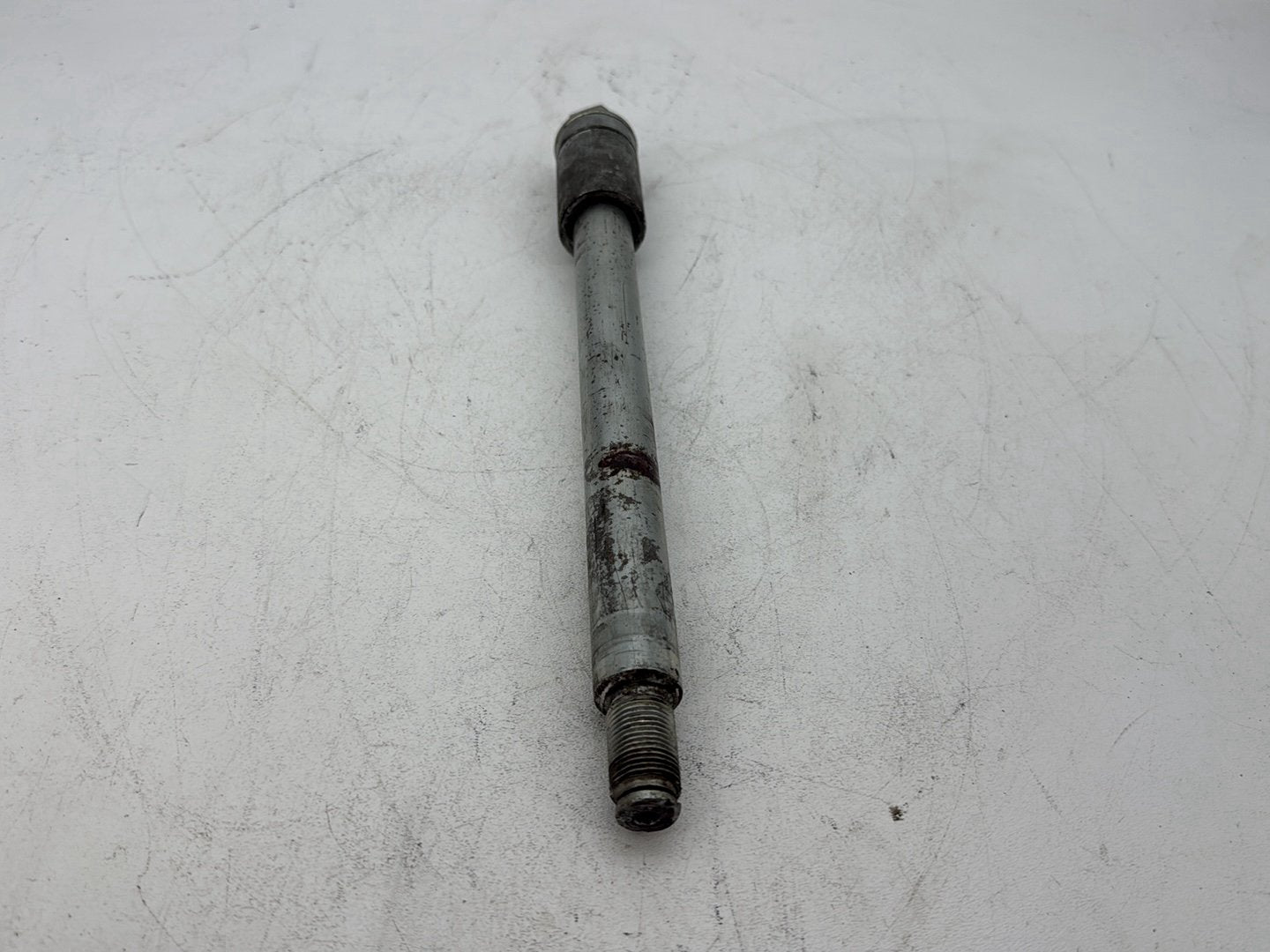 2006 Harley Dyna FXDWGI Wide Glide OEM Rear Wheel Axle Bolt Shaft