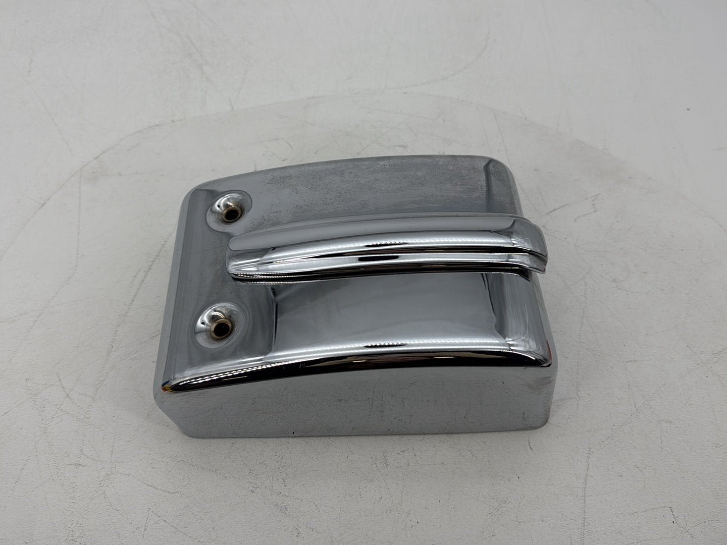 2007 - 2012 Harley-Davidson Dyna Super Glide Electrical Panel Holder Bracket Carrier Caddy 66333-04