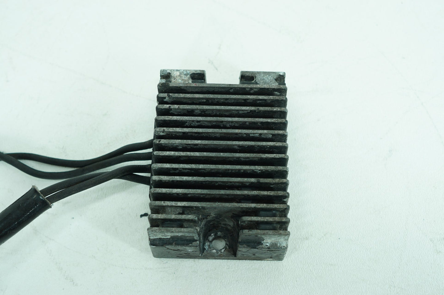 2004 - 2013 Harley-Davidson Sportster Custom Voltage Regulator Rectifier  74546-07