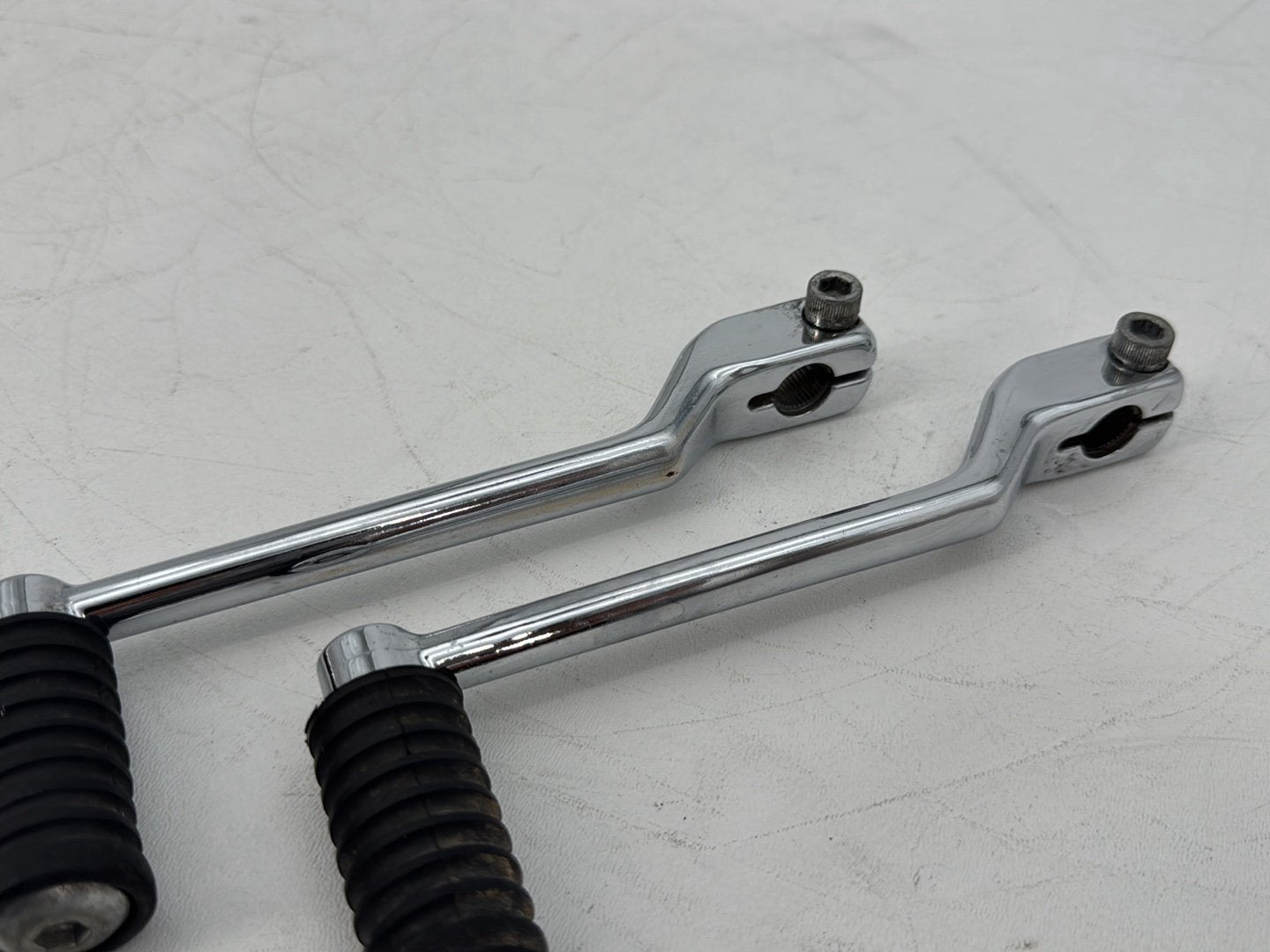 2008 - 2016 Harley-Davidson Touring Electra Glide Ultra Gear Shifter Lever Pedal Pedals