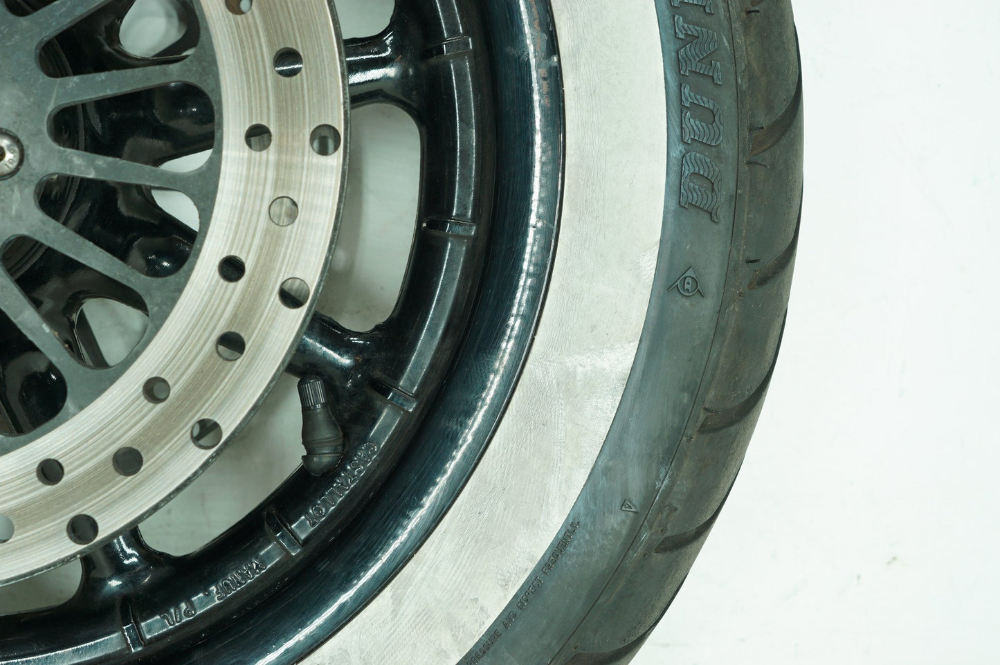 2007 - 2012 Harley-Davidson Touring Electra Glide Classic Front Wheel Rim Tire 43493-00