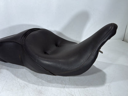 1999 - 2006 Harley-Davidson Touring Electra Glide Classic Passenger Rider Driver Seat Saddle 51704-05