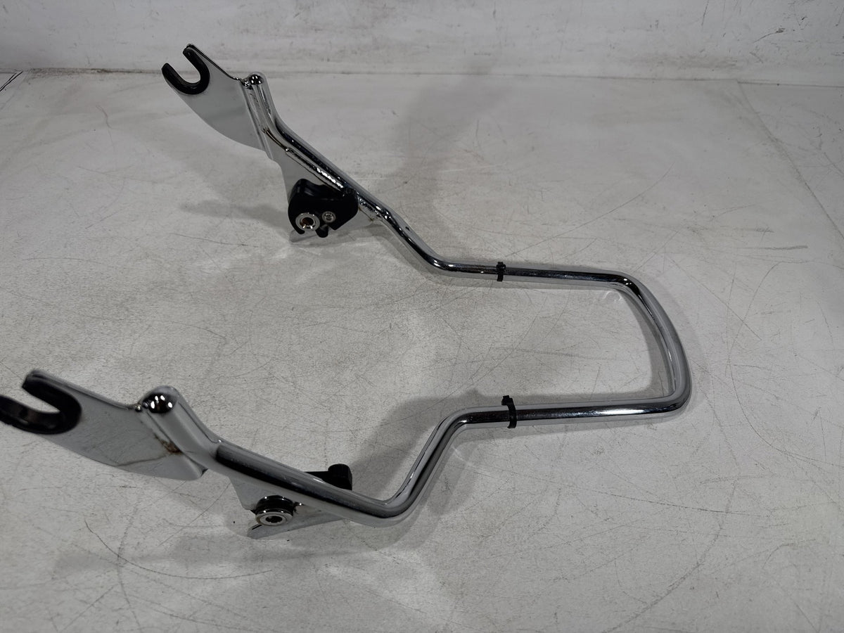 2013 Harley Street Glide Touring FLHX OEM Rear Back Sissy Bar Rail Sissybar