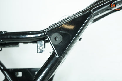 1999 - 2006 Harley-Davidson Touring Road King Classic Body Main Frame Chassis SLVG 47900-02A