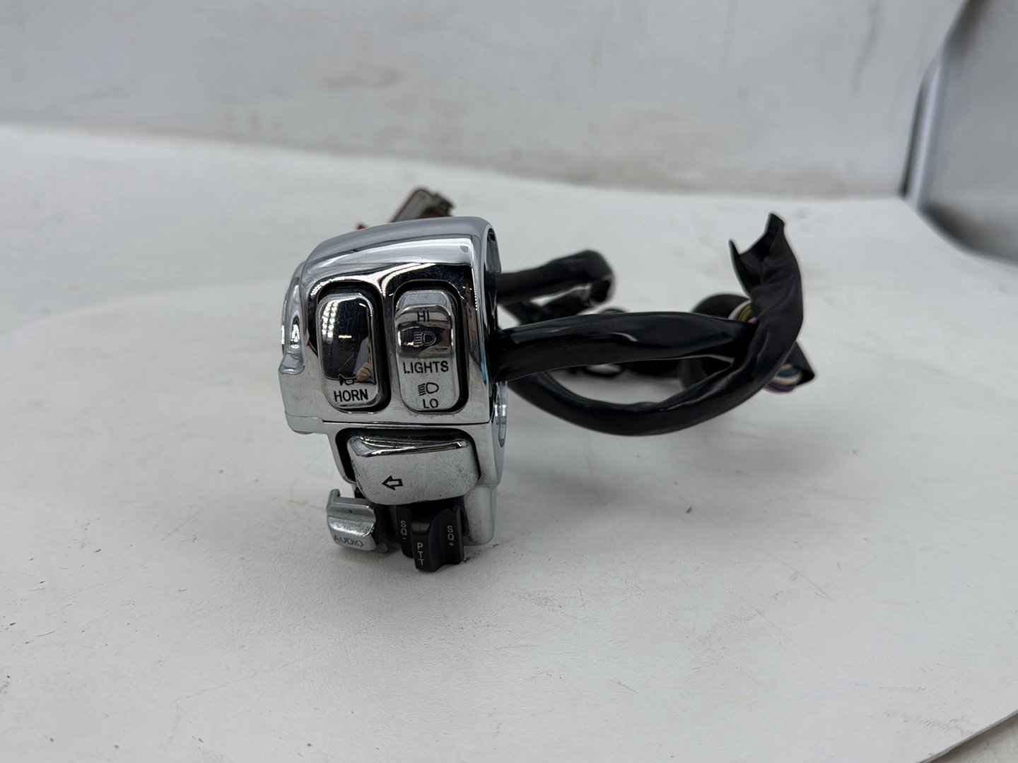 2005 Harley Road Glide Touring FLTRI OEM Left Turn Signal Headlight Switches Controls