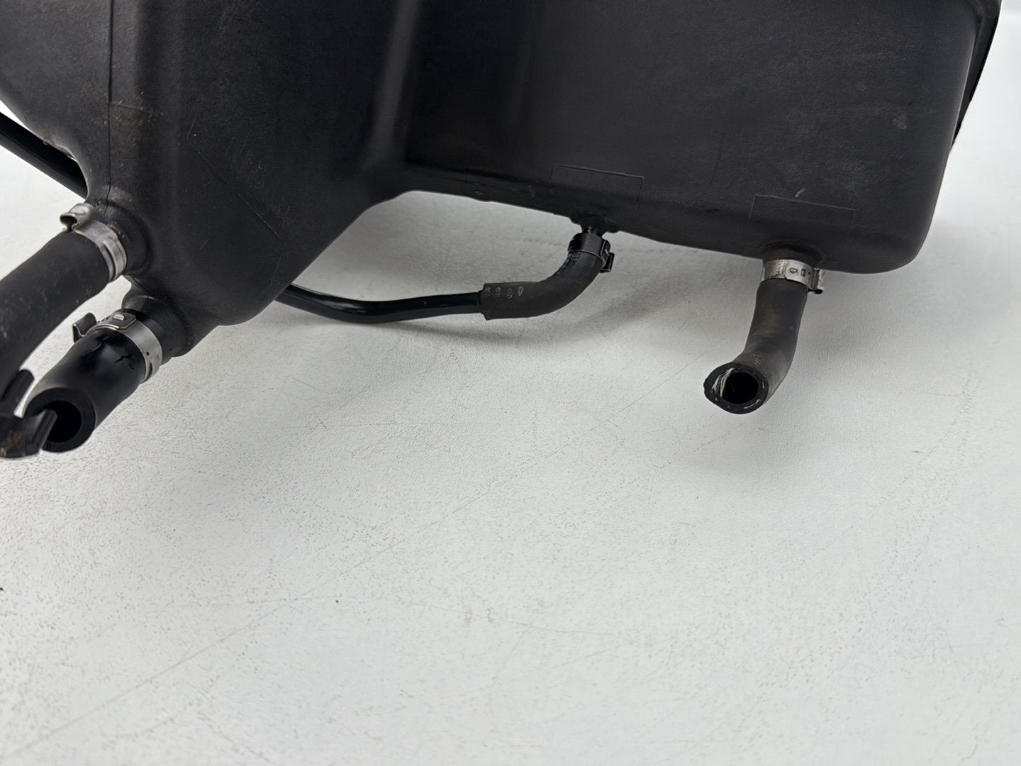 2004 - 2013 Harley-Davidson Sportster 883 Custom Oil Tank Reservoir Bottle Canister & Dipstick 62888-04A