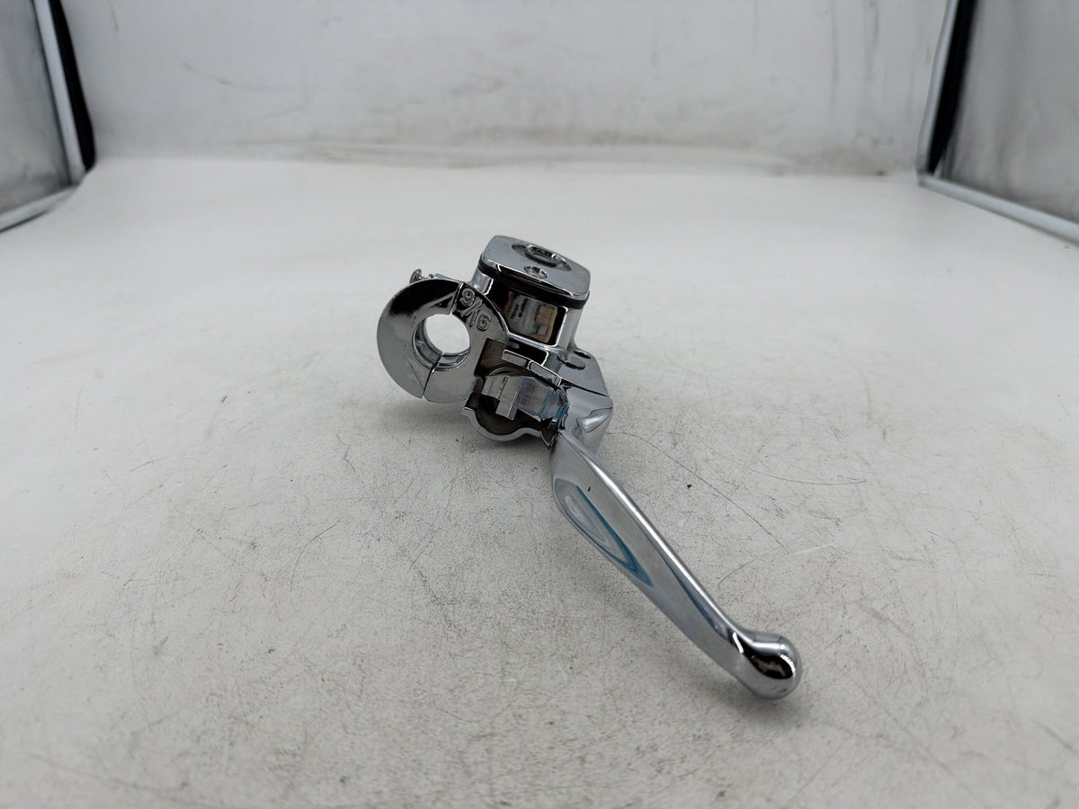 2003 Harley Softail Deuce FXSTDI OEM Front Right Brake Lever Master Cylinder