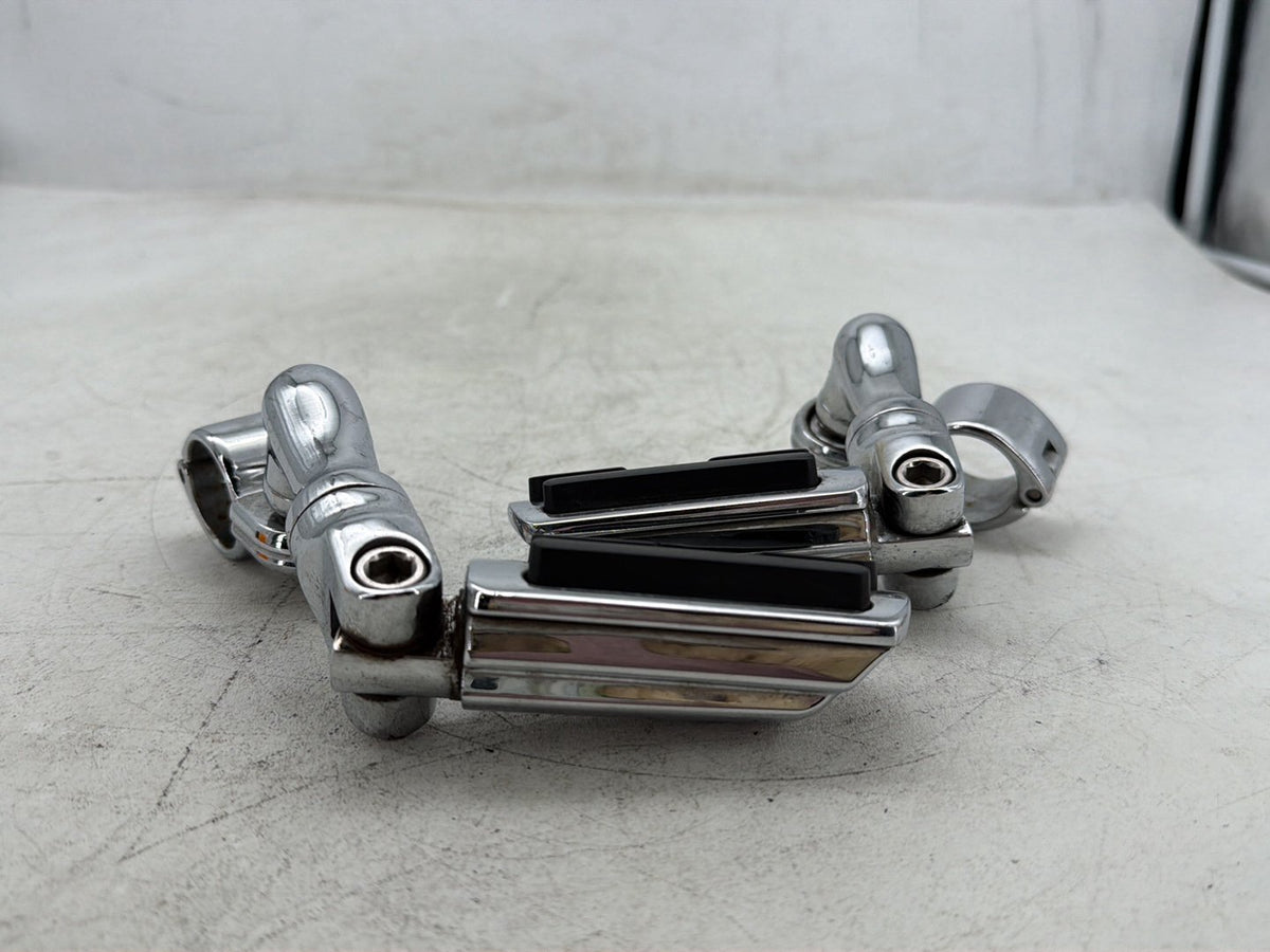 2005 Harley Road King Touring Police OEM Front Right Left Highway Foot Pegs