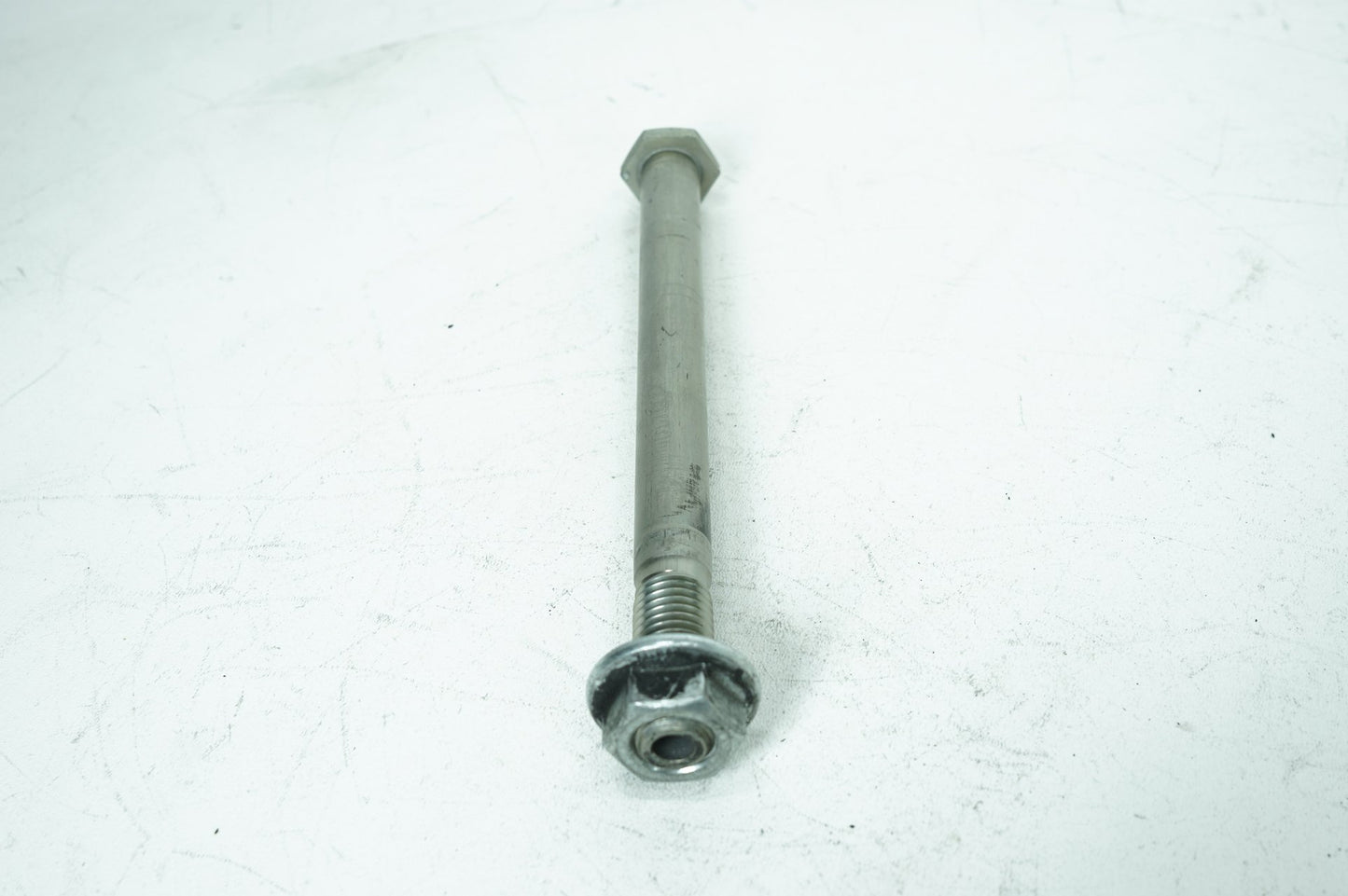 2007 - 2017 Harley-Davidson Dyna Super Glide Custom Rear Fork Swingarm Pivot Bolt Shaft 47641-06