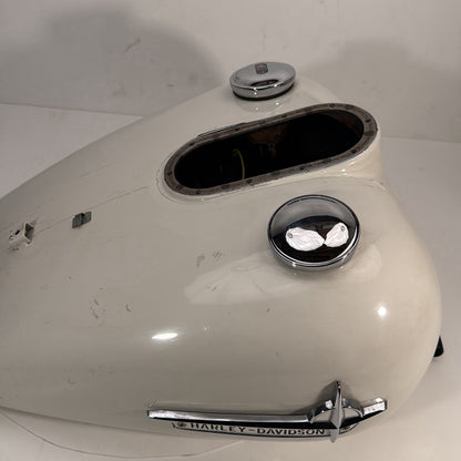 1984 - 1998 Harley-Davidson Touring Road King Police Fuel Gas Tank Gasoline Reservoir 61268-96
