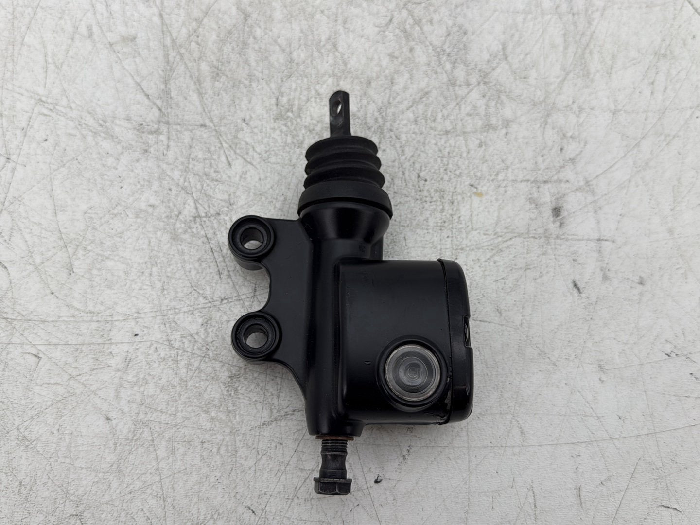 2012 Harley Road Glide Touring FLTRX Custom OEM Rear Brake Master Cylinder Reservoir