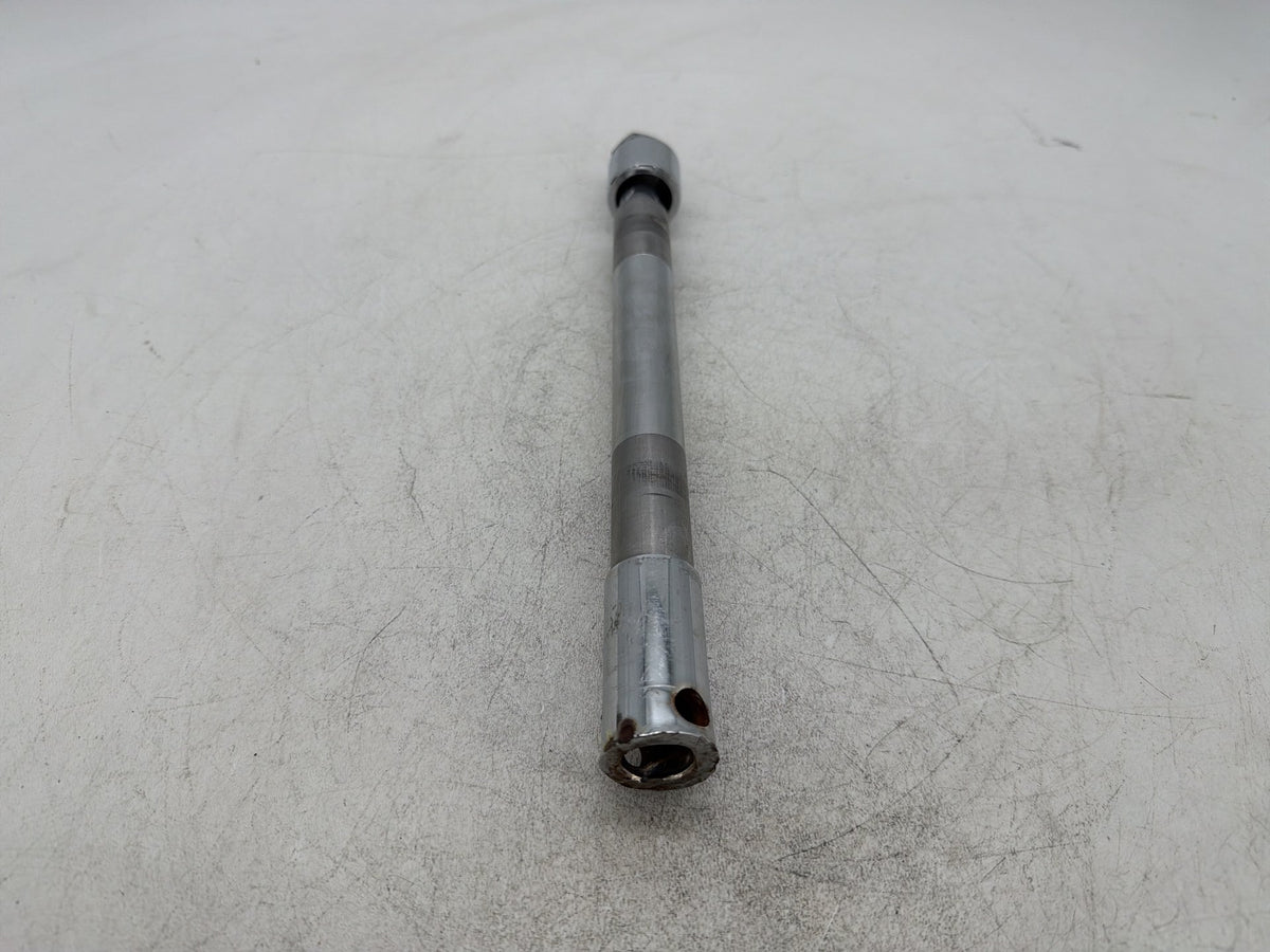 2013 Harley Street Glide Touring FLHX OEM Front Wheel Axle Bolt Shaft