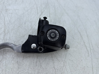 2004 Harley Road King Touring Custom FLHRSI OEM Front Right Brake Lever Master Cylinder