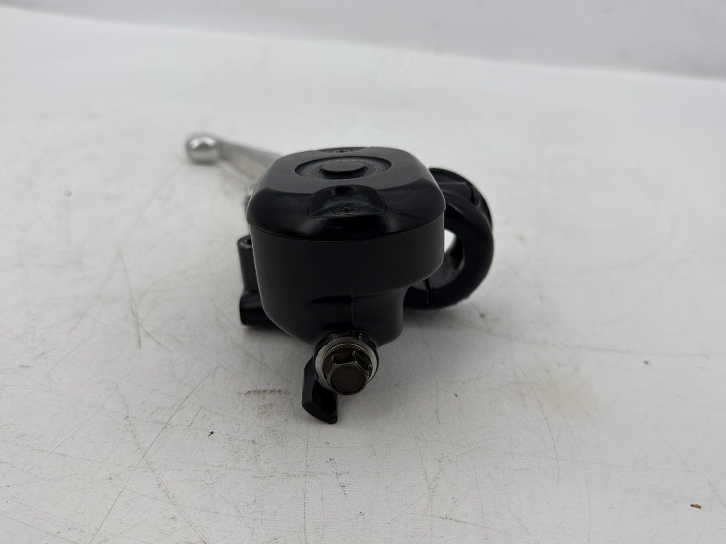2006 Harley Sportster XL883C 883 Custom OEM Front Right Brake Lever Master Cylinder