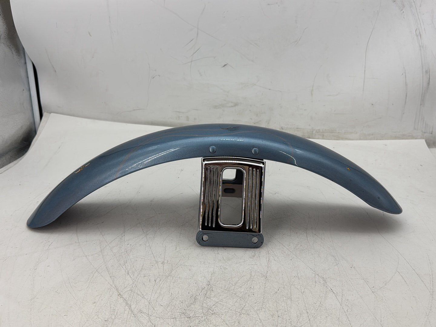 2000 Harley Dyna FXDWG Wide Glide OEM Front Wheel Fender Shell Panel