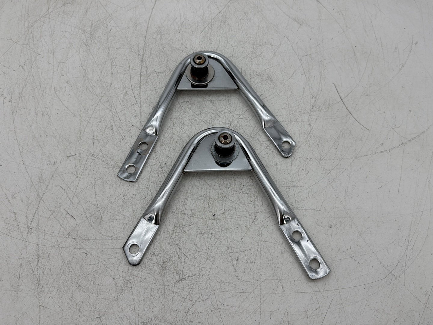 2006 Harley Electra Glide Touring Classic FLHTCI OEM Detachable Tour Pak Luggage Box Bracket