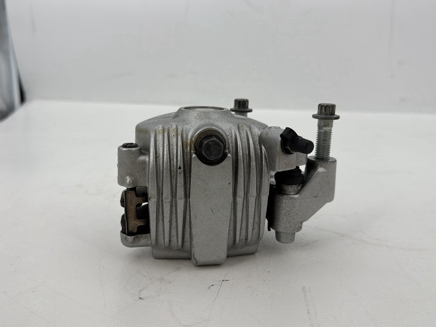 2009 Harley Sportster XL1200C 1200 Custom OEM Front Left 1 Brake Caliper