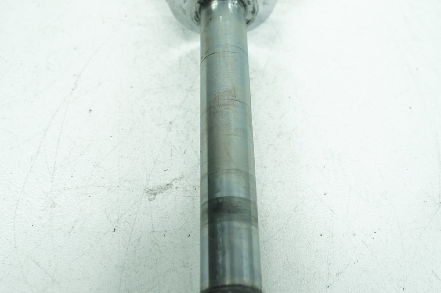 2008 - 2016 Harley-Davidson Touring Road Glide Custom Front Wheel Axle Bolt Shaft 41547-07A