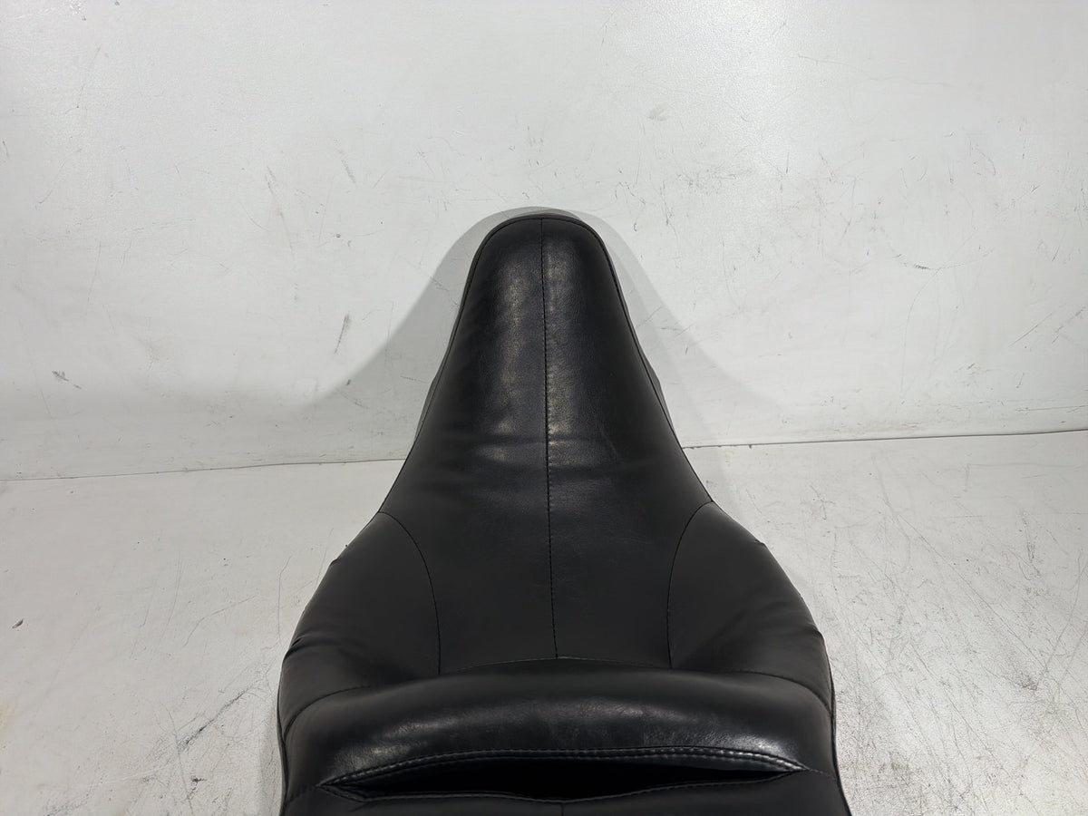 2004 Harley Electra Glide Screamin Eagle OEM Passenger Rider Driver Seat Saddle
