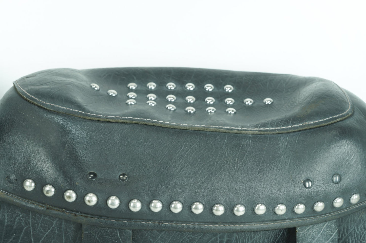 2007 - 2012 Harley-Davidson Softail Heritage Classic Rear Left Right Saddlebags Luggage Leather  	90476-06A