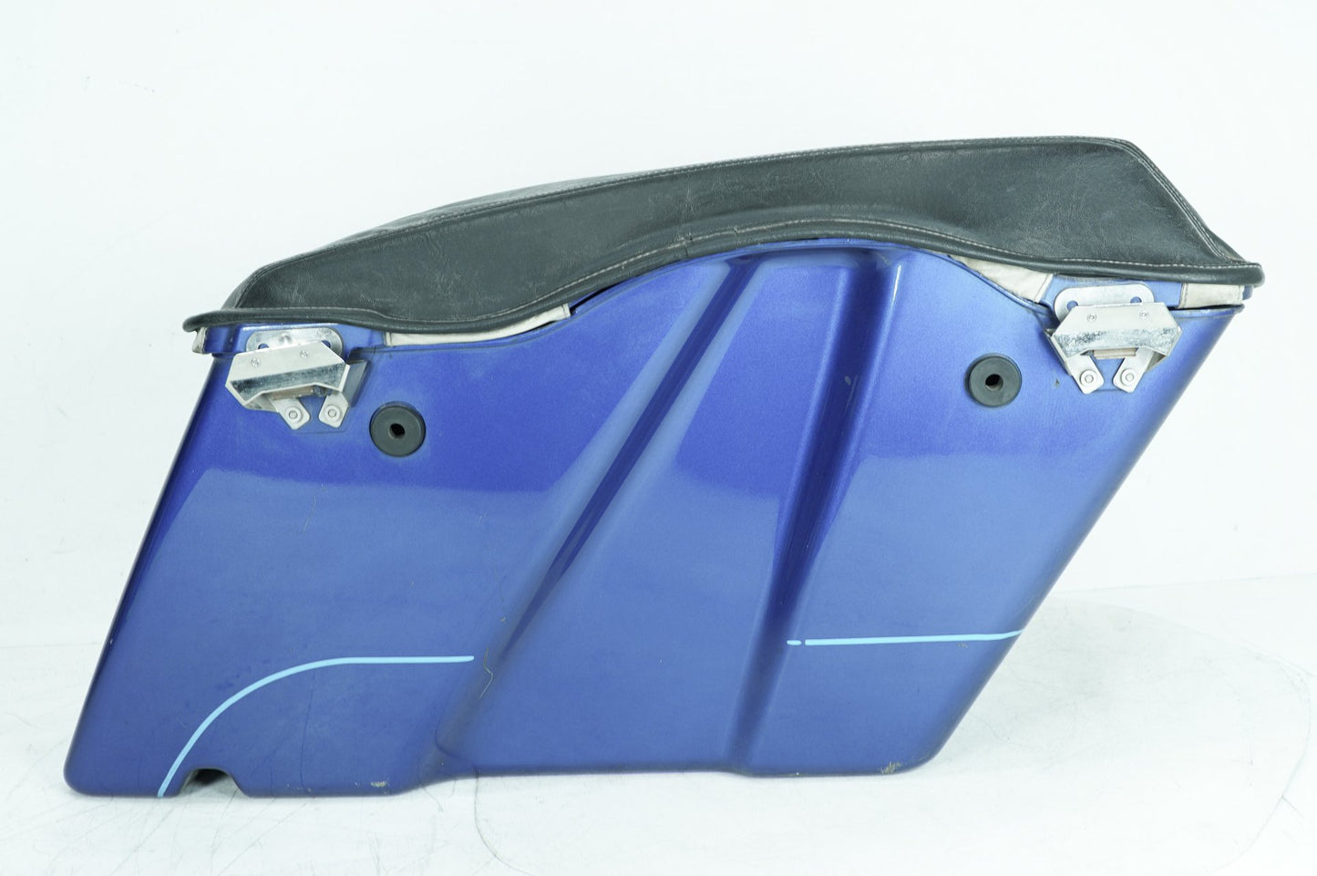 2007 - 2011 Harley-Davidson Touring Electra Glide Classic Left 1 Saddlebag Luggage NO Key 90757-93, 90753-93