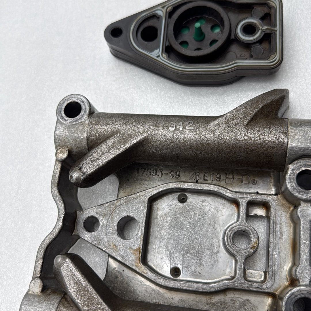 2000 - 2006 Harley-Davidson Softail Fat Boy Engine Twin Cam 1 Rocker Arm 17593-99 17543-99