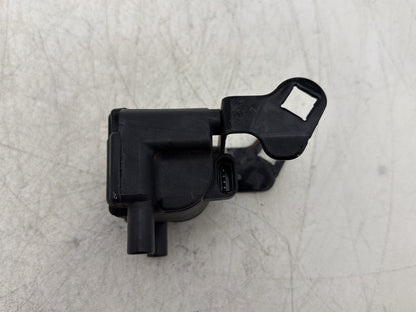 2007 Harley Touring FLHTC Electra Glide Classic OEM Ignition Coil Spark Igniter